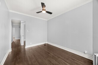 7110 S Eberhart Ave in Chicago, IL - Building Photo - Building Photo