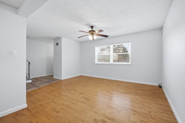 3228 Dunnbury Ct