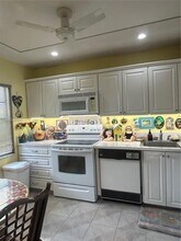 9205 Pecky Cypress Ln in Boca Raton, FL - Building Photo - Building Photo