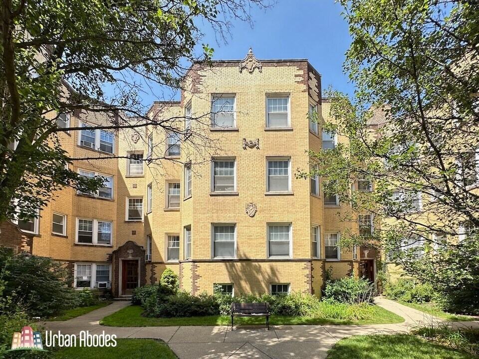 4414 N Rockwell St in Chicago, IL - Building Photo