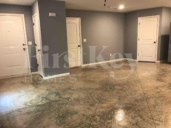 5106 N Bellaire Ave in Kansas City, MO - Building Photo - Building Photo