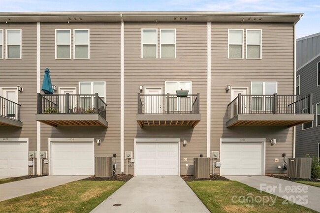 4018 Capital Rdg Ct in Charlotte, NC - Building Photo - Building Photo