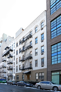 452 W 19th St in New York, NY - Foto de edificio - Building Photo