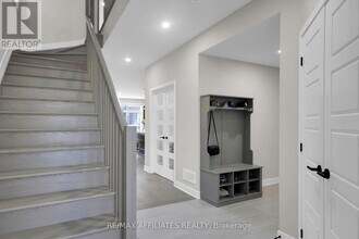 357 Shoveler Grv in Ottawa, ON - Building Photo - Building Photo