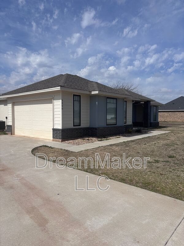 5256 Red Maple Ave in Washington, OK - Building Photo - Building Photo