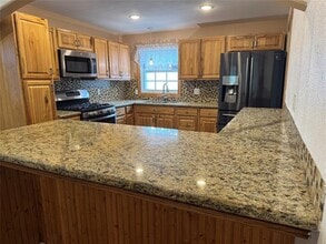 1306 Richard St in Mesquite, TX - Building Photo - Building Photo
