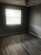 8407 Royal Palm Blvd in Coral Springs, FL - Building Photo - Building Photo