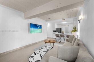 470 NE 113th St in Miami, FL - Building Photo - Building Photo