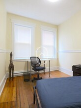 830 Huntington Ave, Unit 4 in Boston, MA - Building Photo - Building Photo