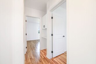 4170 E Patero Way in Long Beach, CA - Building Photo - Building Photo