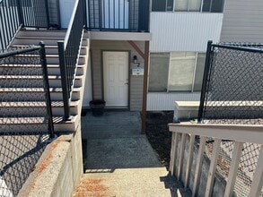 610 S Iron St in Centralia, WA - Building Photo - Building Photo