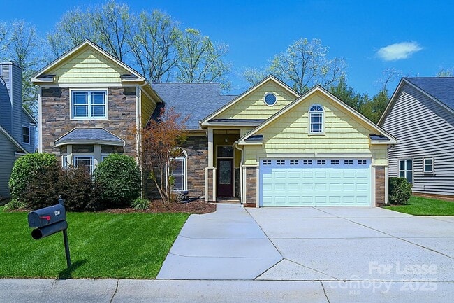 property at 131 Ashford Hollow Ln