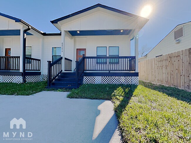property at 4826 Paula St