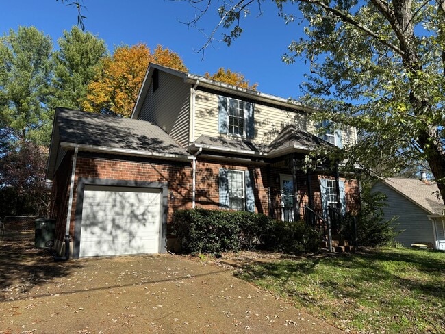 property at 1628 Hunters Branch Rd