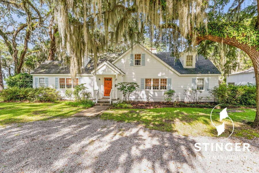 263 Brickyard Point Rd S in Beaufort, SC - Building Photo