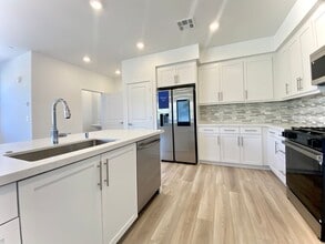 103 Sennett Ter in Fremont, CA - Building Photo - Building Photo