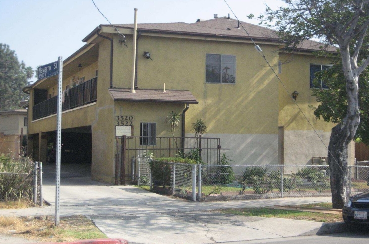 3520 Pueblo Ave in Los Angeles, CA - Foto de edificio