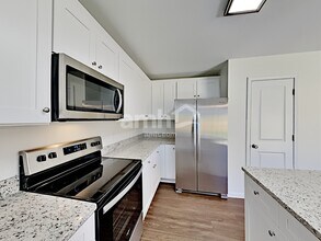 1830 Windy Willow Ln in Dallas, NC - Foto de edificio - Building Photo