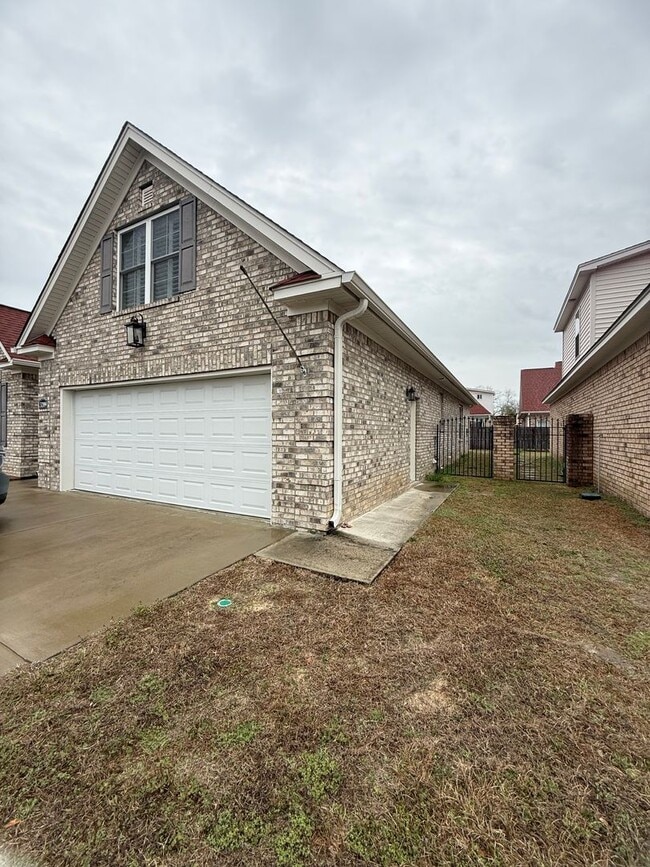 3209 W Strada Rosa in Florence, SC - Building Photo - Building Photo