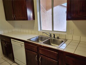 2538 Country Club Ln in Bullhead City, AZ - Building Photo - Building Photo