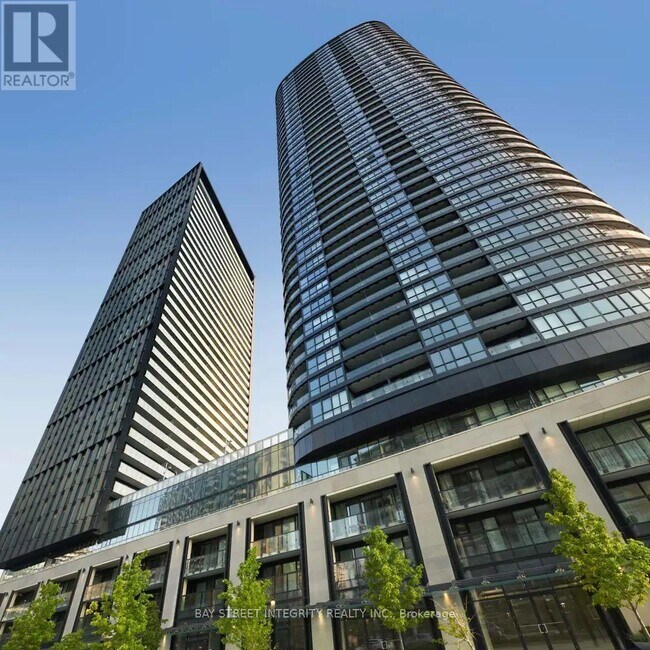 property at 585-1585 Bloor St E