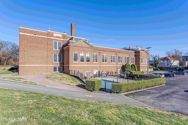 property at 523 N Bertrand St