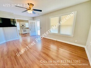 4725 1st Ave S in St. Petersburg, FL - Building Photo - Building Photo