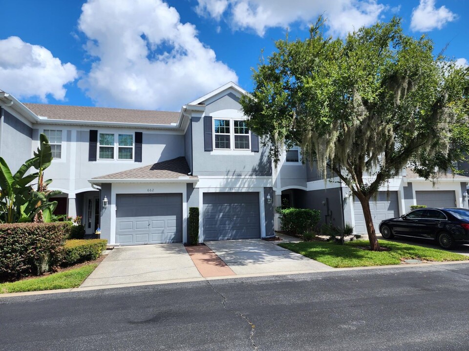 658 Shropshire Loop in Sanford, FL - Building Photo