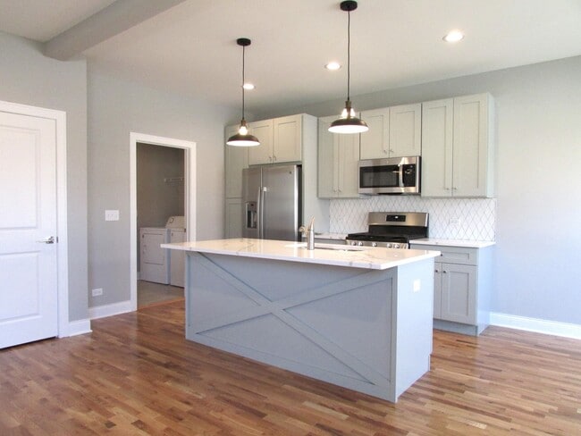 964 Partridge Cir in Marengo, IL - Building Photo - Building Photo