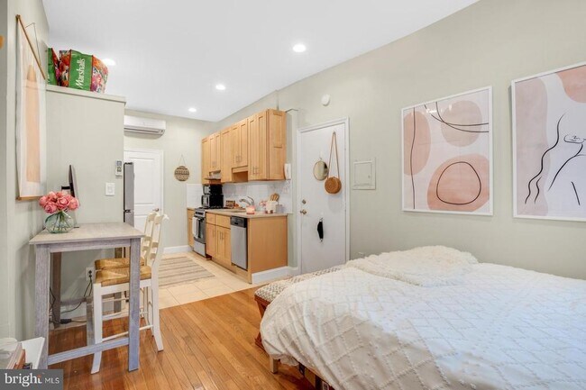 property at 626 S 19th St