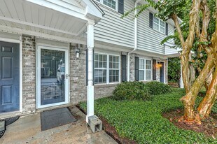 502 Stinson Dr in Charleston, SC - Building Photo