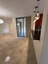 3578 Magellan Cir in Miami, FL - Building Photo - Building Photo