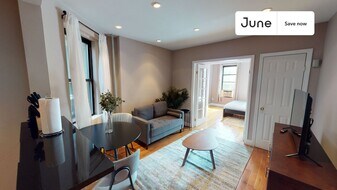 715 E 5th St in New York, NY - Building Photo