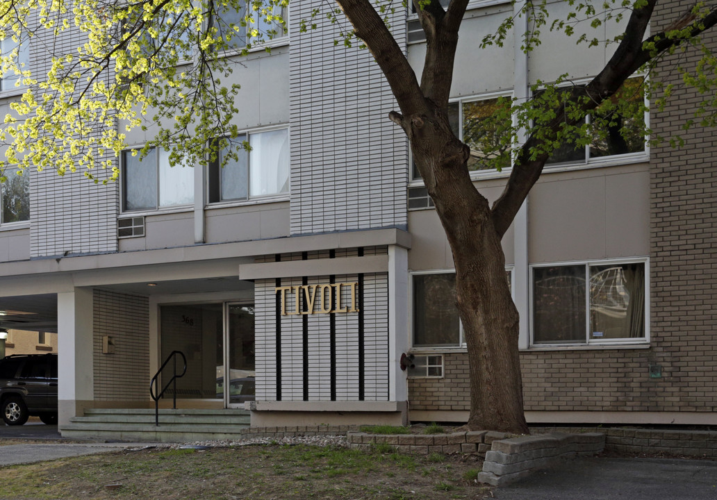 The Tivoli in Ottawa, ON - Building Photo