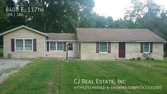 8408 E 117 St in Kansas City, MO - Building Photo