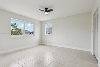 15470 SW 284th St in Homestead, FL - Building Photo - Building Photo