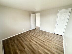 Southview Apartments in Madison, WI - Building Photo - Building Photo