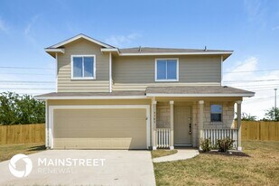 9703 Marbach Bend in San Antonio, TX - Building Photo