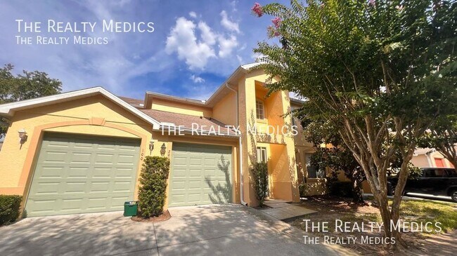 property at 3658 Oakdale Cir