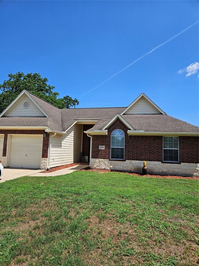 3727 Idaho St in Houston, TX - Building Photo - Building Photo