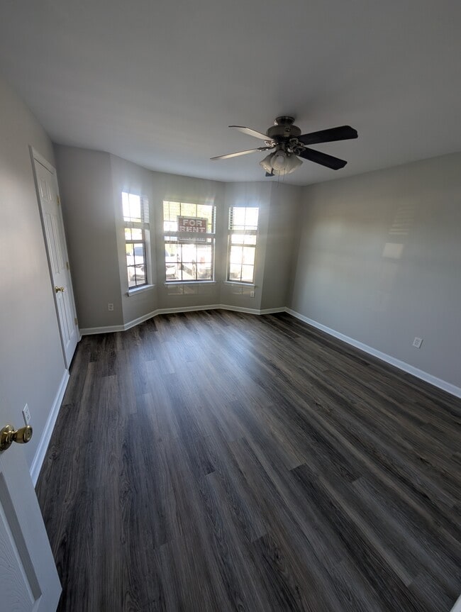 property at 501 Chandler Pl