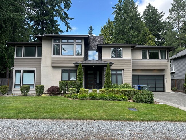 property at 10400 SE 24th Pl