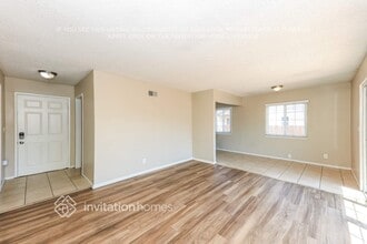 2815 St Elmo Dr in Rialto, CA - Building Photo - Building Photo