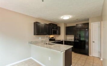 8523 Grandhaven Ave in Upper Marlboro, MD - Building Photo - Building Photo