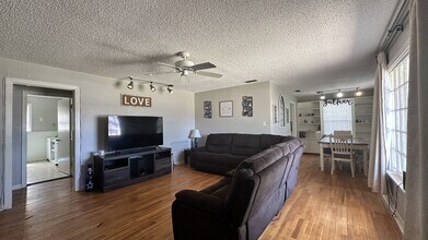 3319 26th St in Lubbock, TX - Building Photo - Building Photo