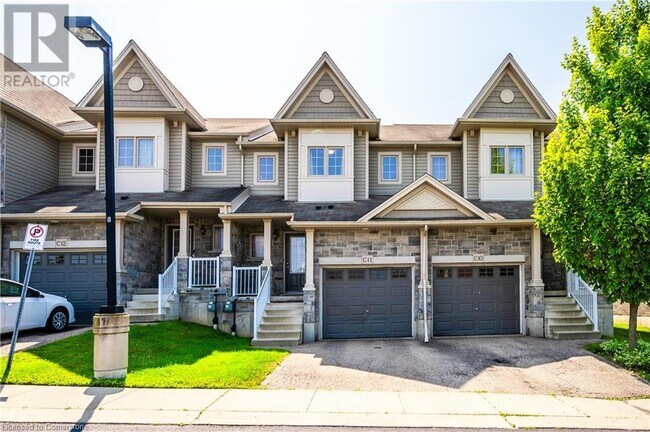 7 Upper Mercer St in Kitchener, ON - Building Photo - Building Photo