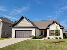 120 Pomelo St in Huntsville, AL - Building Photo