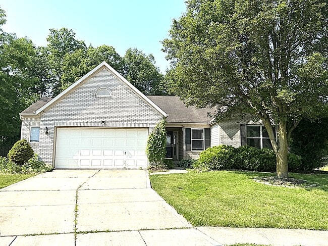 property at 5220 Bogey Dr