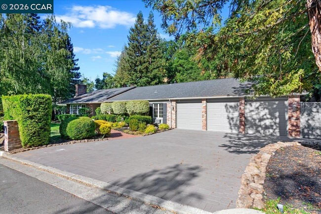 539 Dalewood Dr in Orinda, CA - Building Photo - Building Photo