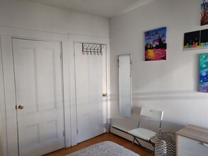 150 5th St, Unit 2 in Cambridge, MA - Foto de edificio - Building Photo